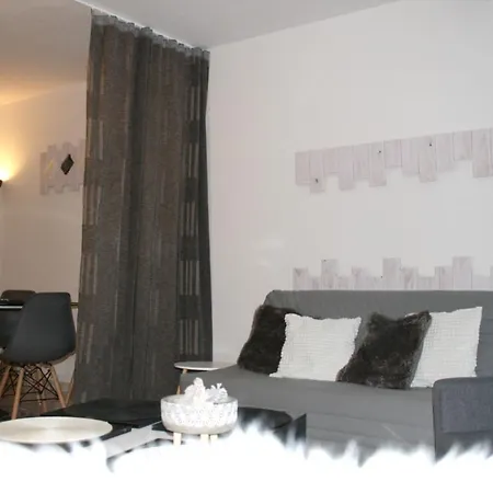 Appartement D'Une Chambre A Gerardmer Avec Magnifique Vue Sur La Ville Balcon Amenage Et Wifi *