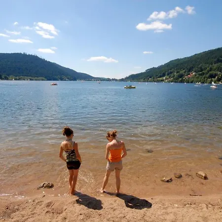 Appartement D'Une Chambre A Gerardmer Avec Magnifique Vue Sur La Ville Balcon Amenage Et Wifi *